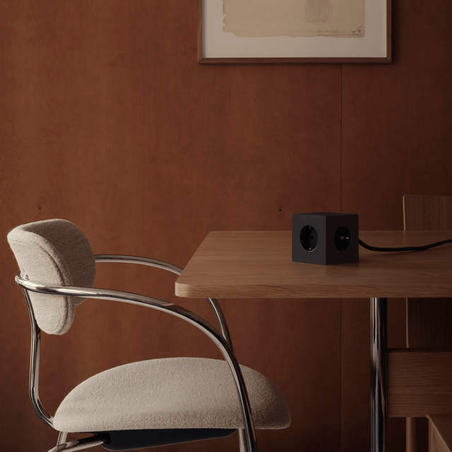 Avolt Square 1 - magnetische Mehrfachsteckdose + 2xUSB-C