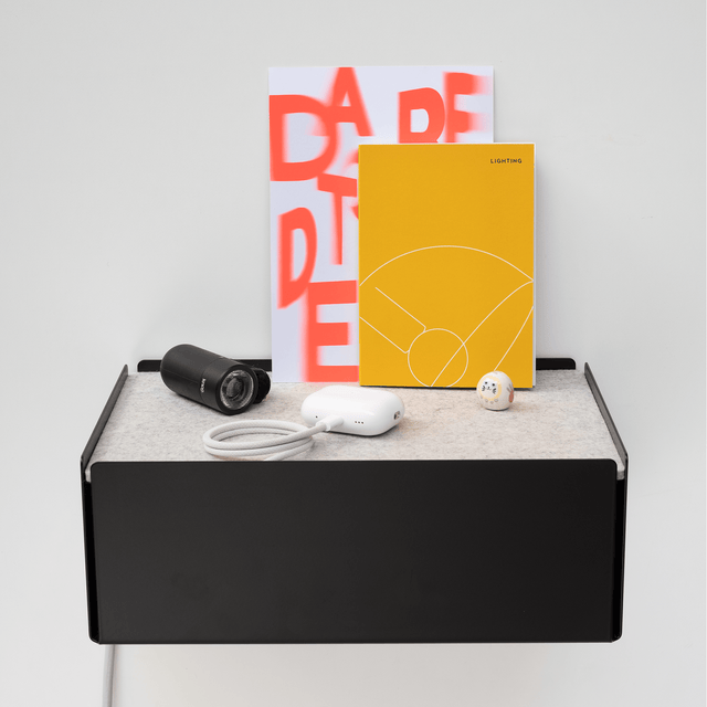 CHARGE-BOX Ladestation - Elegantes Kabelmanagement