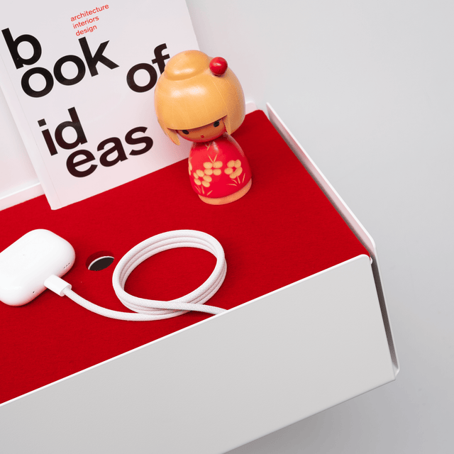 CHARGE-BOX Ladestation - Elegantes Kabelmanagement