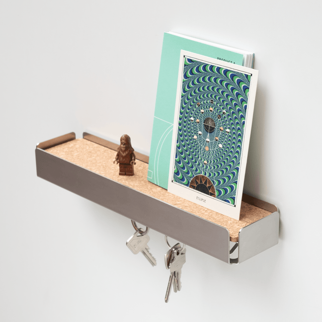 Sonderedition: KEY-BOX Edelstahl geschliffen - Schlüsselbrett mit Ablage für den Flur, Schmuckorganizer für dein Bad oder Schlafzimmer, Hakenleiste für die Küche oder Balkon