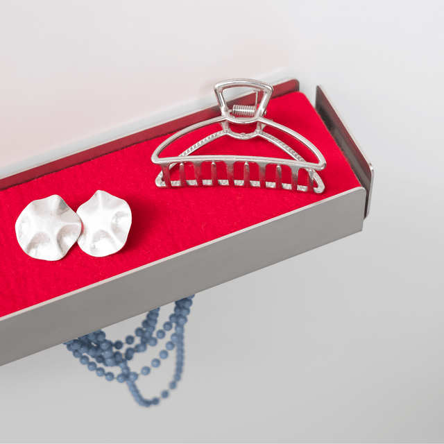 Sonderedition: KEY-BOX Edelstahl geschliffen - Schlüsselbrett mit Ablage für den Flur, Schmuckorganizer für dein Bad oder Schlafzimmer, Hakenleiste für die Küche oder Balkon